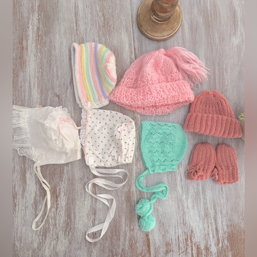 🌿👼 Vintage Handmade Knitted Baby Beanies and Caps